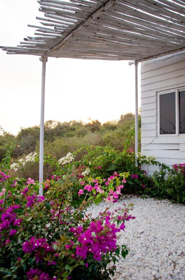 Rustic Vogue Hotel Shamirpet Exterior photo